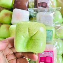 2026 Nouveau produit à la mode, jouet squishy, gadget anti-stress à rebond lent, cadeau parfait pour anniversaire, vacances. Squishy sucré pour le transfrontalier - Multicolore - Voir 2
