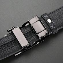 Men's Classic Letter Design Fashion Belt, Featuring Classic Letter Design Highlight, With Automatic Alloy Buckle And High-Quality PU Material, Exquisite Printing And Textured Feel. Practical And Fashionable, Suitable For Business, Casual Occasions And Important Events, Can Be Worn Daily, Also An Ideal Gift Choice For Valentine's Day And Father's Day, A Classic And Versatile Men's Belt Buckle, Meeting Men's Dressing And Gift Needs. - Multicolor - View 8