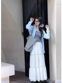 大容量格紋女款托特包，時尚藝術休閒風春夏單肩購物袋，小眾設計雙層帆布肩背包，學院風輕量可折疊黑白格紋包，適合大學生日常通勤、購物、上課、旅行與度假 - 黑與白 - 查看 10