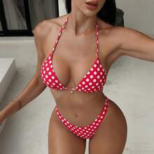 2026情人节浪漫甜美红色波点挂脖比基尼套装，性感低腰三角泳裤配金色心形吊坠，可调节挂脖和后背带，弹力速干面料，可爱波点印花，适合泳池派对/蜜月/度假 - 紅色 - 查看 2