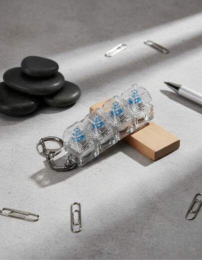 TendenciaLlavero Compacto Con Teclado Mecánico De Juguete Para AliviaCalidad premium