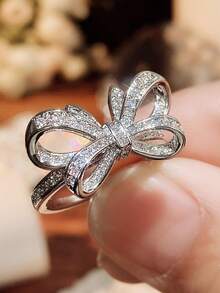 1pc Elegant Cubic Zirconia Ring, Suitable As Valentine's Day Gift, Wedding Gift, Engagement Gift, Anniversary Gift Or Party Jewelry For Women - Silver - View 3