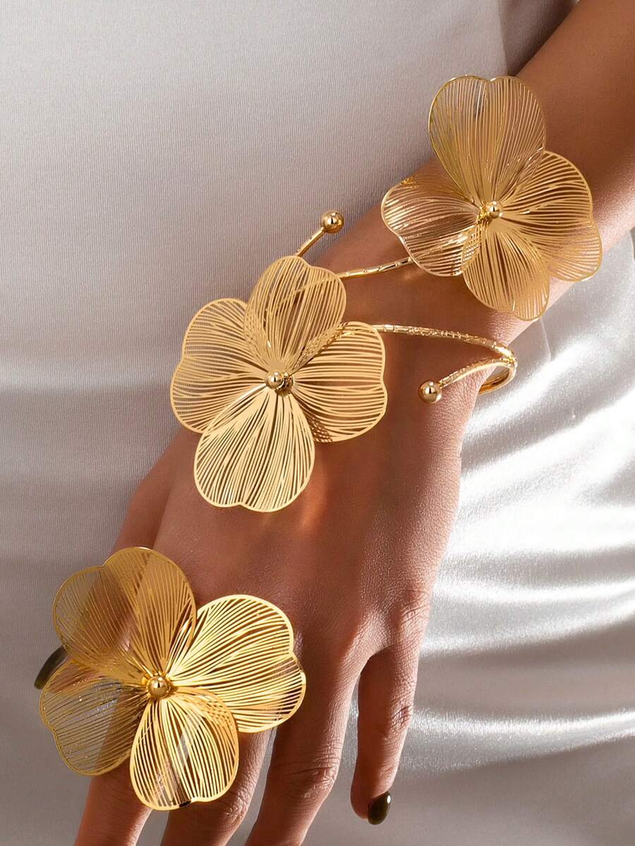 1 Set Elegant Hollow 3D Floral Women Jewelry Set, Party Gift - Gold - View 1