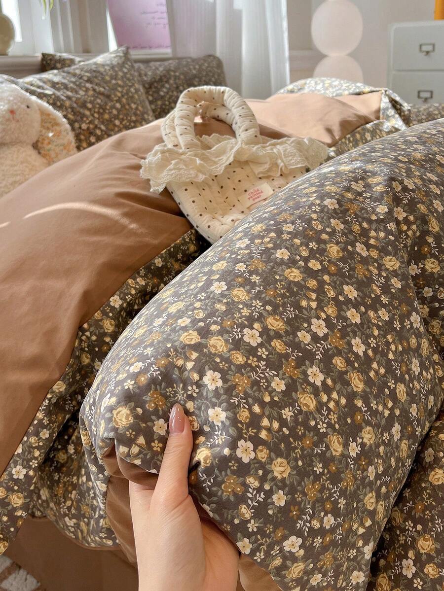 2026新款100%涤纶碎花被套三件套，含2个枕套和1个被套（不含床单） - 彩色 - 查看 1