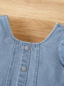 Bộ 2 món cho bé gái, kiểu dáng thường ngày dễ thương, phong cách retro Y2K, áo thun denim rách tay phồng và chân váy denim rách có túi hộp, thích hợp cho mùa xuân/hè. - Rửa nhẹ - Xem 4