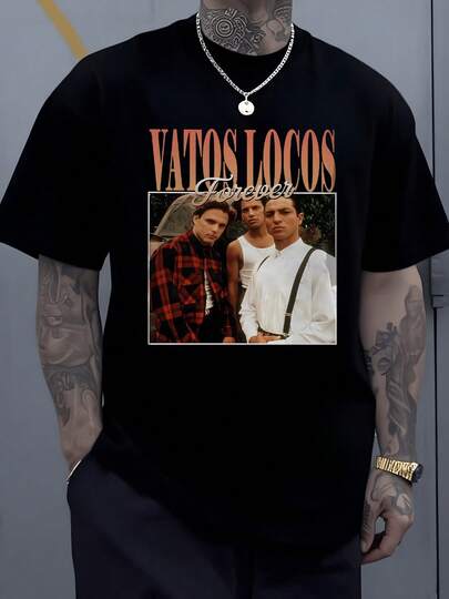 Representa un grupo de amigos unidos con espíritu callejero y lealtad que transmite fuerza compa?erismo y autenticidad camiseta de hombre 100% algodón 220g