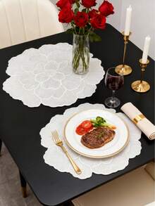 1/4/6/8/12pcs Silver Flower Shaped PVC Placemats, Washable, Easy To Clean, Wipe-Clean, Non-Slip, Holiday Wedding Party Dining Table Mats, Valentine's Day Home Decor - Silver - View 4