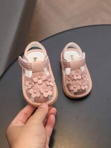 1 Pair Baby Flower Sound-Making Summer Sandals, Cute Lightweight Non-Slip Round Toe Protective Toddler Shoes, Suitable For Baby Learning To Walk In Summer - Pink - View 4