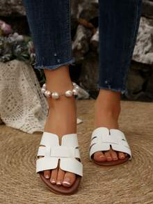 女士平底凉鞋，新款夏季白色百搭舒适时尚旅行度假沙滩居家拖鞋