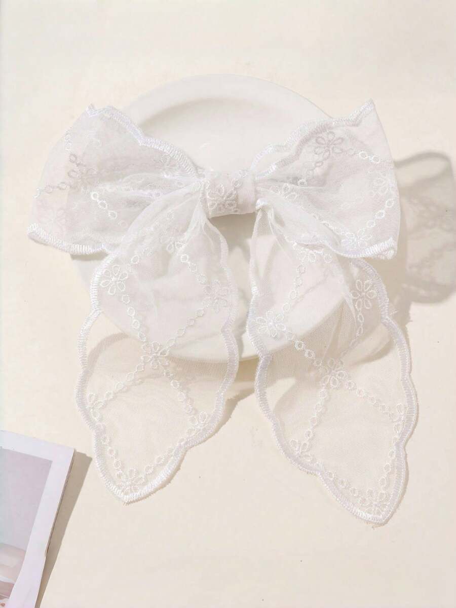 An Elegant Lace Bow-Knot Hair Clip, Fashionable Vintage Hair Accessory, Suitable For Daily Use By Girls - White - View 1