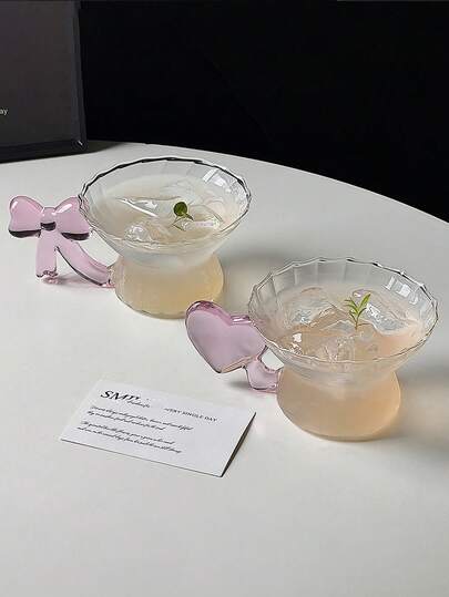 1pc Cute Pink Bow & Heart Design Heat-Resistant Glass Cup, Vertical Stripe Pattern Drinking Glass For Water, Juice, Tea, Soda, Latte, Coffee, Suitable For Living Room, Dessert Shop, Office, Cafe, Bar