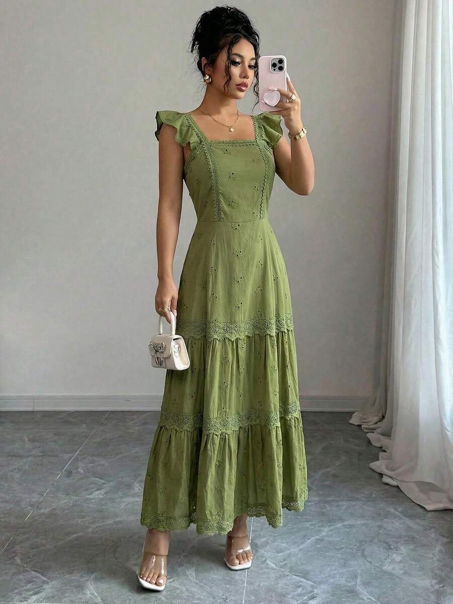 Elegant Women's Maxi Dress, Fitted At The Waist And Flared, With A Square Neckline, Puff Sleeves, And Delicate Embroidery. Made From A Medium-Stretch Fabric, Ideal For Summer. - Màu xanh Ô liu - Xem 1