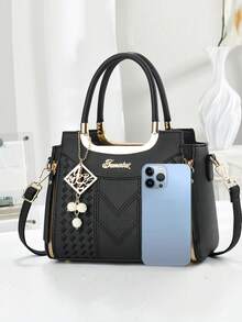 New Elegant Women's Handbag, Classic Stylish Durable Casual Tote Bag, Versatile For All Seasons, Suitable For Travel And Shopping, Large Capacity, Shoulder And Crossbody Strap, Comes With Accessory - Black - View 6