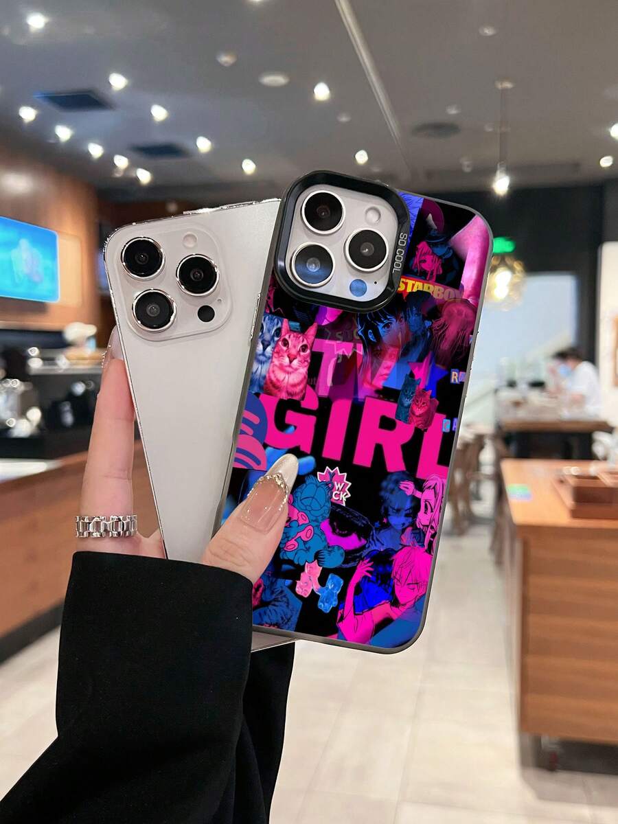 Collage psicodélico de gatos, chicas anime y estampados. Esta elegante funda es compatible con iPhone 17, 16, 15, 14 Pro Max, 13, 12, 11, XR y XS Plus. Fabricada en silicona TPU, ofrece protección contra golpes y caídas, además de una sensación superior. Es un regalo ideal para familiares, amigos y seres queridos, y una opción perfecta para Año Nuevo. - Negro - Ver 1
