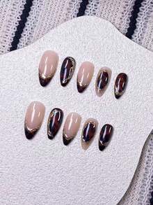 10 Pieces Handmade Almond-Shaped Irregular Amber French Press-On Nails With Golden Outline, Featuring Hand-Painted Brown Smudged Amber Patterns And Irregular Golden Line Outlines. These Elegant, Romantic And Minimalist Press-On Nails Are High-End, Sexy And Light Luxury Nail Art Stickers, Suitable For Daily Wear, Dates, Concerts And Light Business Occasions, And Are Perfect Gifts For Women And Girls. - Multicolor - View 3