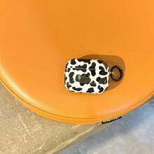 Minimalist Classic Black & White Cow Pattern Glossy Earphone Protective Case, Suitable For AirPods 1 2 3 4 Pro Pro2 Pro3 - Black and White - View 4