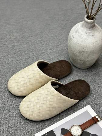 1 Pair Couple Simple Solid Color Faux Leather Woven Texture Warm Plush Lightweight Comfortable Non-Slip Indoor Bedroom Slippers