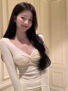 1pc Women Deep V-Neck Twist Knot Hem Long Sleeve Base Layer Top - White - View 1