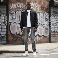 2026 Nuevo Estilo Pantalones de Mezclilla Clásicos y Versátiles para Hombres - Diseño Retro Gris y Negro - Pantalones Casuales Rectos Antiguos - Consulte la Ilustración del Modelo para Detalles - PU7027 - Ver 3