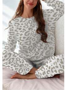 Beige Leopardo 1