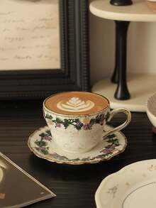 法式复古葡萄藤浮雕陶瓷杯碟套装，浅浮雕工艺，独特图案设计，咖啡杯碟，下午茶杯碟，饮料杯，拿铁杯，小吃盘，适合日常使用，家庭，餐厅，咖啡馆，适合作为礼物。 - 彩色 - 查看 2