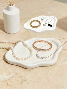 Cloud-Shaped Resin Tray, Nordic Style Jewelry Storage Tray, Jewelry Collection & Display Tray, Women's Gift, Home Decor For Bedroom, Makeup Room Decor,Makeup Bag,Travel Essential - Multicolor - View 5