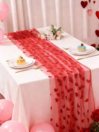 1 pieza Bandera de mesa con forma de corazón rojo de malla, diseño romántico con forma de corazón, decoración de mantel de boda, decoración central de mesa de boda, patrón transparente con forma de corazón para fiesta de mesa, tela decorativa, adecuado para bodas, cumpleaños, aniversarios, fiestas de regalos para novias, Día de San Valentín y otras ocasiones, decoración del Día de San Valentín, fiesta del Día de San Valentín, regalos del Día de San Valentín, arreglo de ambiente romántico