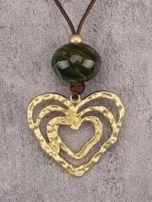 金黃色不規則形愛心