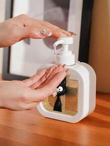 Black & White Cat Shaped Pump Bottle Hand Wash Dispenser - Cute & Moisturizing Hand Soap Bottle, Hygienic Pump Design, Suitable For Kitchen Sink And Bathroom Decor, Fits Various Occasions - Multicolor - View 5
