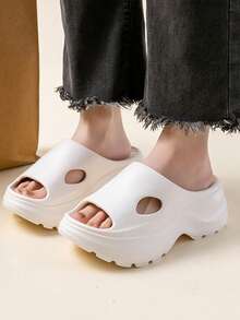 女士套脚凉鞋，室内家居防滑加厚EVA材质轻便沙滩拖鞋，适合夏季穿着 - 白色 - 查看 1