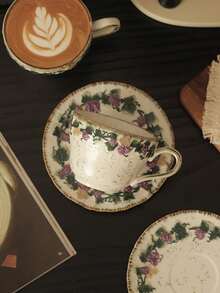 法式复古葡萄藤浮雕陶瓷杯碟套装，浅浮雕工艺，独特图案设计，咖啡杯碟，下午茶杯碟，饮料杯，拿铁杯，小吃盘，适合日常使用，家庭，餐厅，咖啡馆，适合作为礼物。 - 彩色 - 查看 9