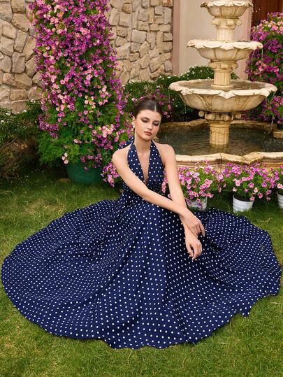 优雅波点露肩深V领高腰开衩露背A字及地长裙，适合舞会、生日派对、盛大晚宴、约会、返校派对、婚礼宾客着装、正式晚宴、家庭聚会等场合。