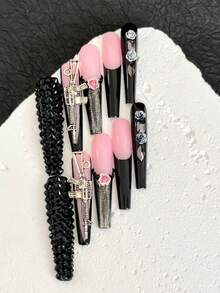 10 Stück extra lange handgefertigte französische Maniküre Nagel Aufkleber, dekoriert mit 3D Strass, Blumen und Spielzeugpistolen Mustern, entworfen für Mädchen, einfach zu tragen, geeignet für Partys und täglichen Nagellack Gebrauch - Schwarz - Übersicht 3