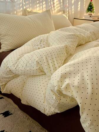 Nuevo juego de ropa de cama de 4 piezas con lunares negros para el Día de San Valentín 2026, minimalista y acogedor, de tela de microfibra suave, decoración del dormitorio de mujer, regalo de San Valentín (1 funda nórdica + 2 fundas de almohada + 1 sábana plana), sin relleno, el patrón de la funda de almohada se corta al azar