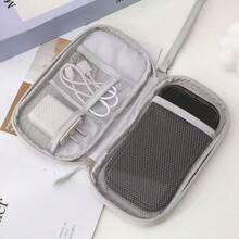 SpongeBob SquarePants Hộp đựng văn phòng phẩm SpongeBob (1 chiếc), món quà tuyệt vời nhất cho mùa tựu trường, phù hợp cho trường học và văn phòng, chỉ bao gồm túi (không có văn phòng phẩm bên trong) - Món quà lý tưởng cho bạn bè và người yêu, cần thiết cho việc học tập, sắp xếp không gian làm việc, kiểu dáng vui nhộn, thiết kế dễ thương, lưu trữ nhỏ gọn, túi có khóa kéo di động, lựa chọn hàng đầu cho người yêu thích văn phòng phẩm, bạn thân, hộp đựng bút chì. - Nhiều màu - Xem 7