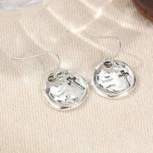 1 Pair Simple & Fashionable Small Round Pendant Earrings, Cross Carved Earrings, And Daily Commemorative Jewelry - Antique Silver - View 3