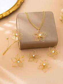 1 Set Fashionable & Elegant Geometric Hollow Line Floral Rhinestone Bracelet & Ring Jewelry Set, Suitable For Vacation, Party Wear, Gift - Gold - View 3