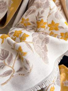 1 pezzo Elegante sciarpa/stola in jacquard con motivo floreale e vegetale in finta cashmere, calda e versatile per le donne, adatta per l'autunno/inverno, per abbinamenti e decorazioni quotidiani - beige - Visualizzare 4