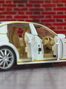 YCMODEL 1辆丰田皇冠商务轿车合金模型车，主要材质为锌合金，车门、引擎盖和后备箱均可打开，具有模拟声光功能，做工精细，品质上乘，适合收藏或作为生日礼物送给朋友。