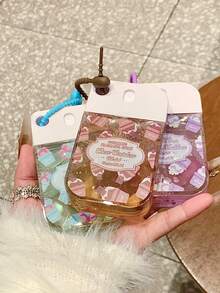 1/5瓶装（50毫升）巴西香氛喷雾，多达5种香型可选，适用于室内外空气清新。这款多层香氛喷雾持久留香，散发自然清新的迷人气息，融合优雅浆果、棉花糖、焦糖爆米花、香草、草莓蛋糕和巧克力香氛，适合约会、派对、聚会、节日、居家、酒店、办公室等场合使用，是馈赠亲友的理想之选。 - 彩色 - 查看 11