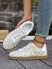 女士休闲运动鞋 - 低帮系带运动鞋，蓝色花卉装饰白色鞋面，适合所有季节，舒适内衬 - 白色 - 查看 1