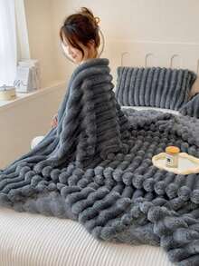 1件/3件套单人毯/披毯,含2个枕套,纯色加厚灰色/深灰色宽条纹仿兔毛牛奶绒法兰绒毯套装,多功能涤纶床罩,细条纹蓬松,不掉毛 - 深灰 - 查看 9