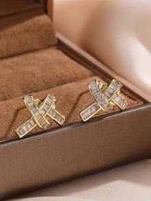 一套不锈钢几何扣吊坠项链耳环首饰套装，百搭奢华优雅设计项链耳环首饰，礼品配饰 - 金色結扣 - 查看 3