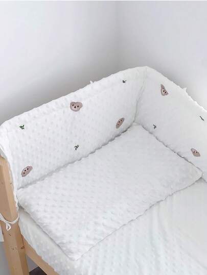 1pc Soft Padded Baby Crib Bumper, One-Piece Infant Crib Protector With Cute Bear Pattern, Nursery Decor, Baby Bed Safety Guard And Bumper Fabric Cover, Multi-Size Collision Protection