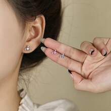 1pc Fashionable Minimalist Zirconia Small Planet Ear Cuff Screw Back Flat Earring, Suitable For Gift And Daily Wear
