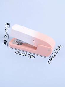 1个便携式渐变中号订书机，创意旋转设计 - 可装订20张纸，送朋友的完美礼物 - 彩色 - 查看 3