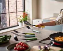 Joseph Joseph Duo 3-Piece Utensil Set With Integrated Tool Rests: Scratch-Free Use On Non-Stick Cookware, Includes Solid &Amp; Slotted Spoons And Turner, Heat-Resistant - MàuB - Xem 5