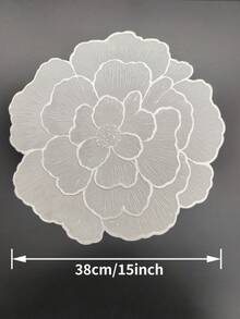 1/4/6/8/12pcs Silver Flower Shaped PVC Placemats, Washable, Easy To Clean, Wipe-Clean, Non-Slip, Holiday Wedding Party Dining Table Mats, Valentine's Day Home Decor - Silver - View 3