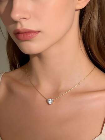 1 pieza Colgante de collar con cristal en forma de corazón de 6 garras, diseño único europeo y americano, cadena de clavícula de acero inoxidable, adecuado para uso diario y citas/fiestas