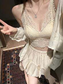 蕾丝V领蝴蝶结性感吊带背心，女士春夏款，带胸垫，露背，修身打底衫